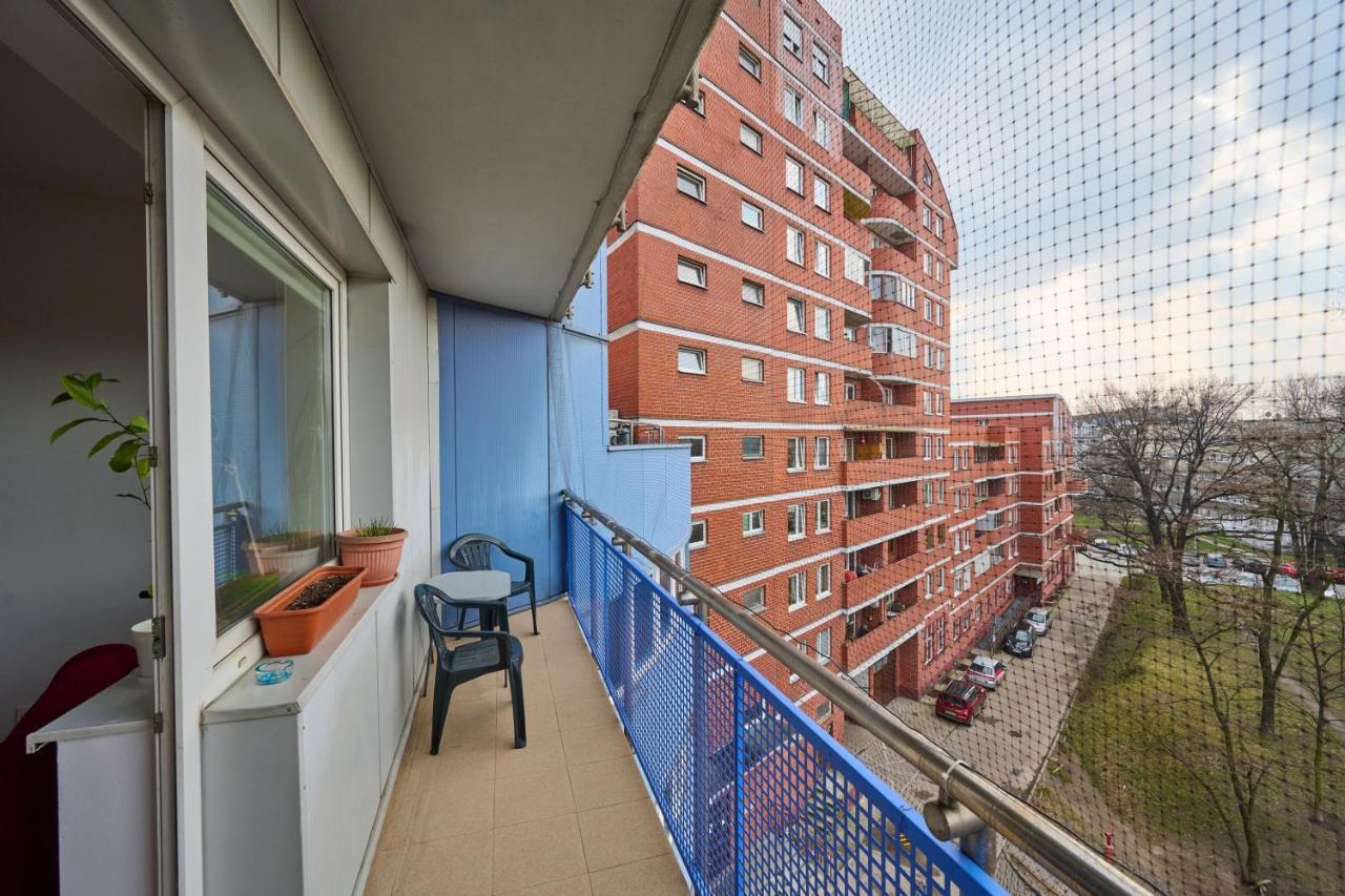 Apartments Wroclaw Legnicka By Noclegi Renters Exteriör bild